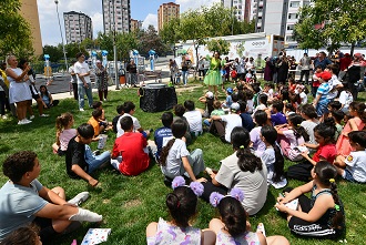 ANKARA BÜYÜKŞEHİRİN “ÇOCUK ETKİNLİK ARACI” İLE DOYA DOYA YAZ TATİLİ